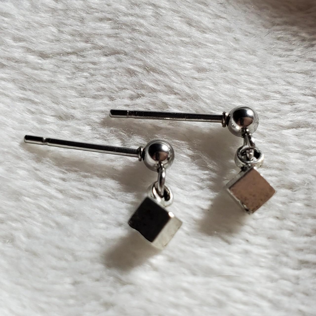 Tiny Cube Earrings